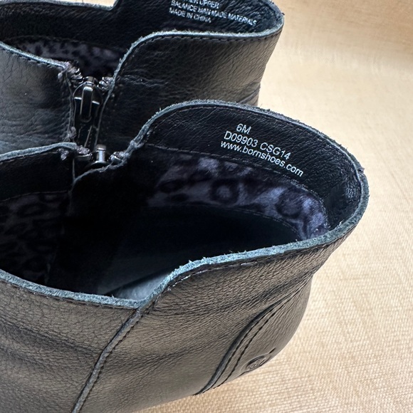 Born 'Claire' Black Leather Short Booties Boots - Picture 11 of 13
